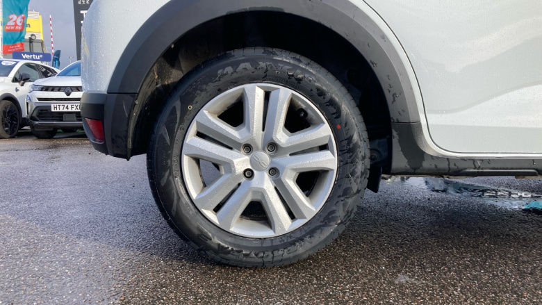 Dacia Sandero Stepway 1.0 TCe Essential 5dr Petrol Hatchback